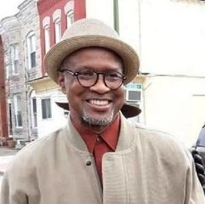 Meet your Posher, Robert